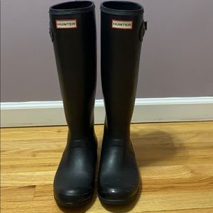 Black Hunter Rain Boots